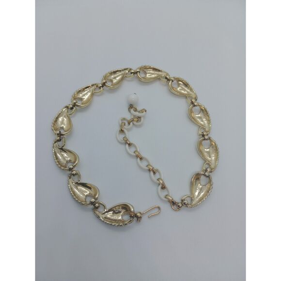 Vintage Coro Pegasus Design White Gold Tone Link 13-17" Hook Clasp Necklace - Picture 9 of 9